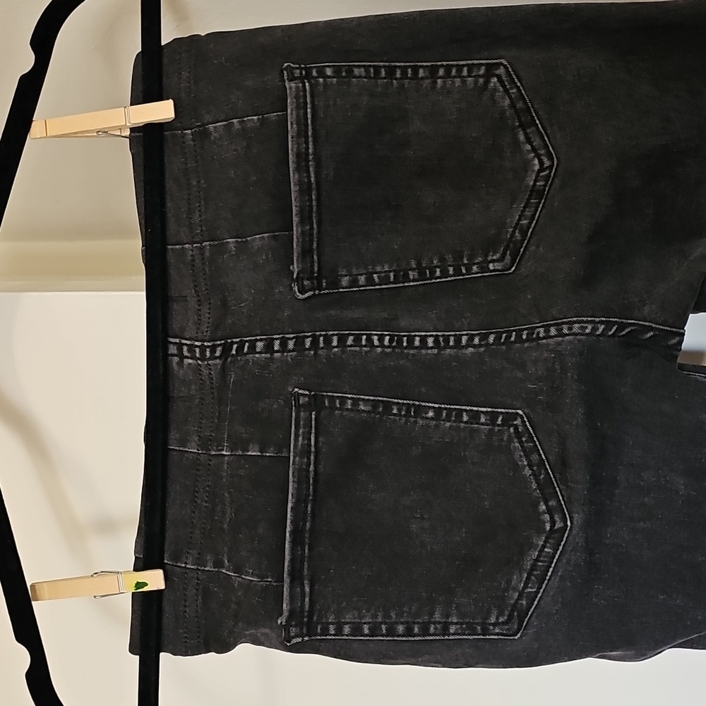 Free People Cropped Flare Raw Hemmed Pull-On Jeans Dark Gray/Faded Black Size 25 - Picture 6 of 11